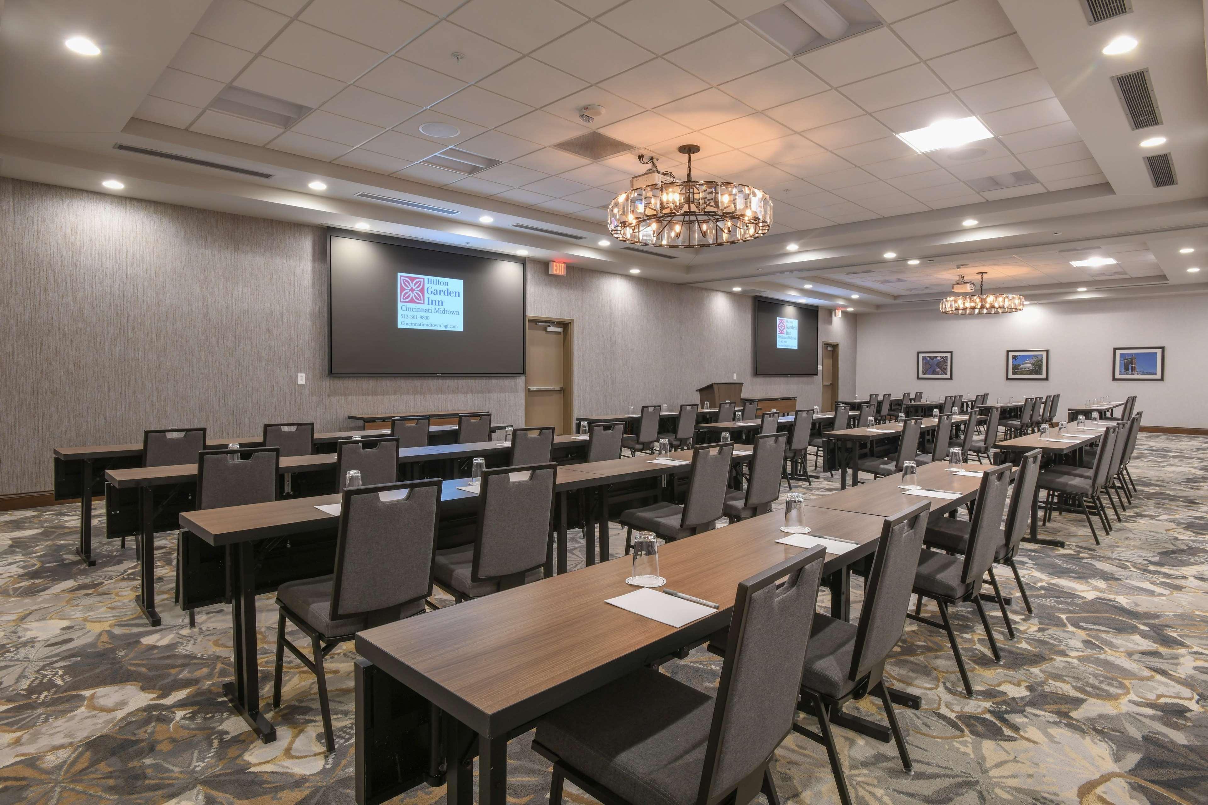 Hotel Hilton Garden Midtown 3*